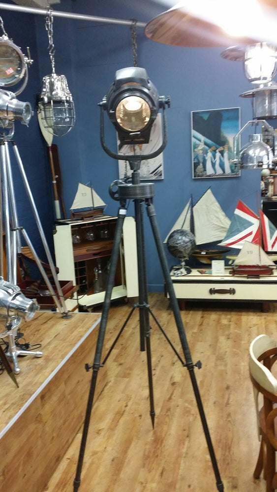 Capstan Light