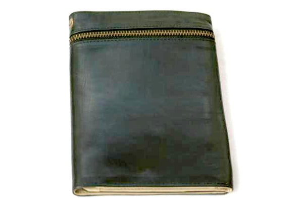 Leather Travel Wallet - Black/Oyster